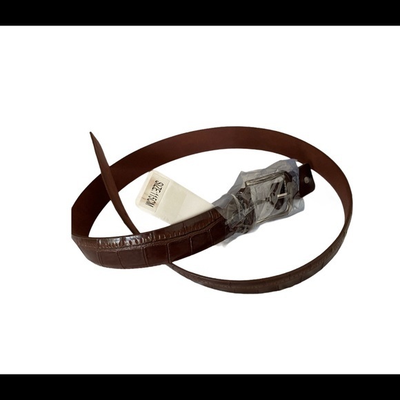BROWN belt  Textured NEW leather belt 43 inches long - Picture 1 of 4